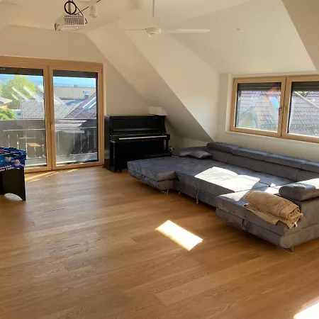 Apartment Salzburg-loft Im Stadtteil Leopoldskron-moos 120qm Mit Balkon & Untersbergblick