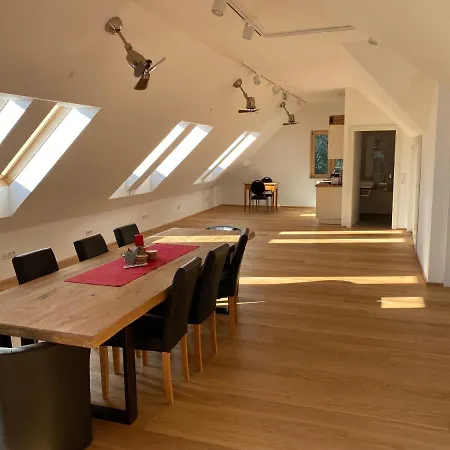 Apartment Salzburg-loft Im Stadtteil Leopoldskron-moos 120qm Mit Balkon & Untersbergblick Salzburg