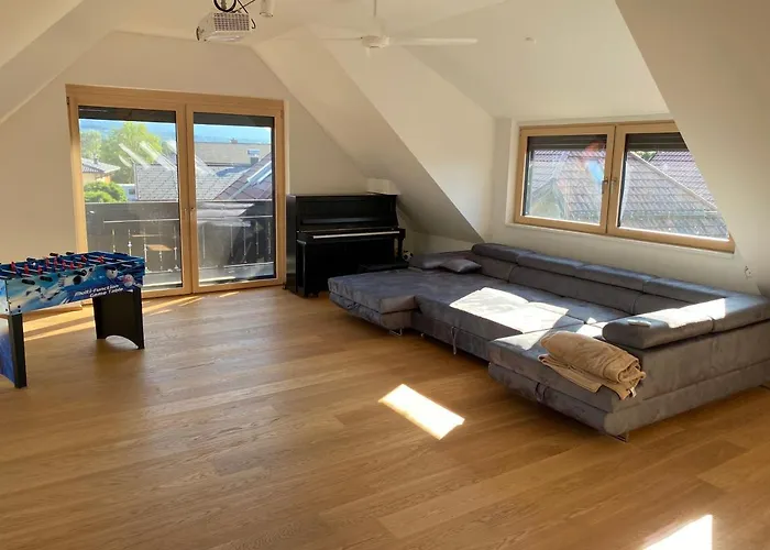 アパート Nicht Mehr Verfuegbar Salzburg-loft Im Stadtteil Leopoldskron-moos 120qm Mit Balkon & Untersbergblick